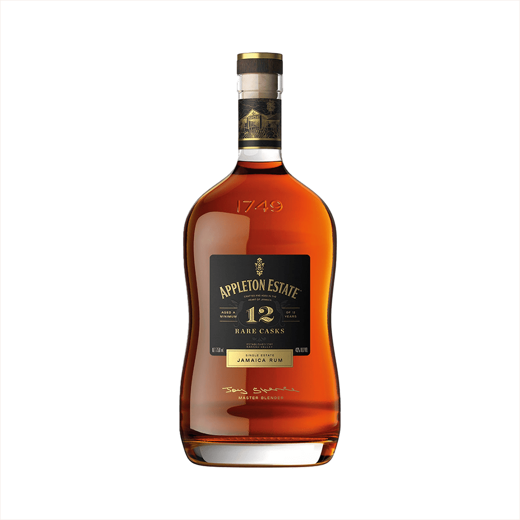 Bottle of Appleton Estate 12 Year Cask Rum.