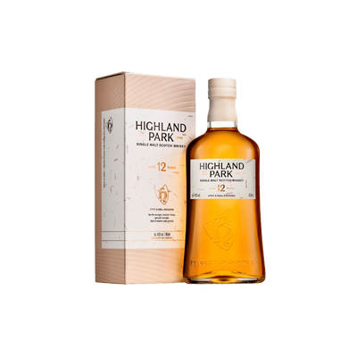 Highland Park whisky bottle and box on a white background product image