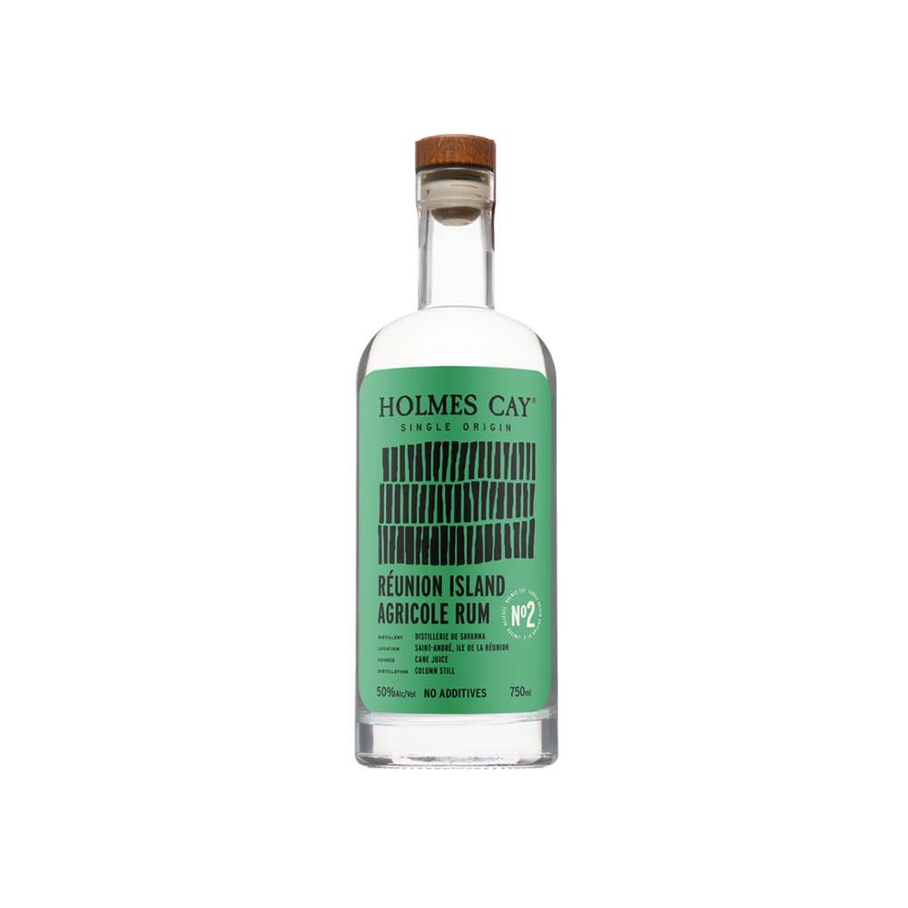 Bottle of Holmes Cay Reunion Island Agricole.