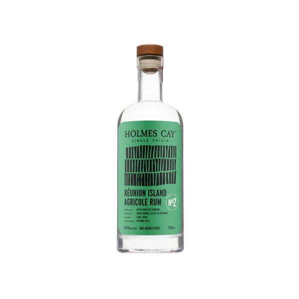 Bottle of Holmes Cay Reunion Island Agricole.
