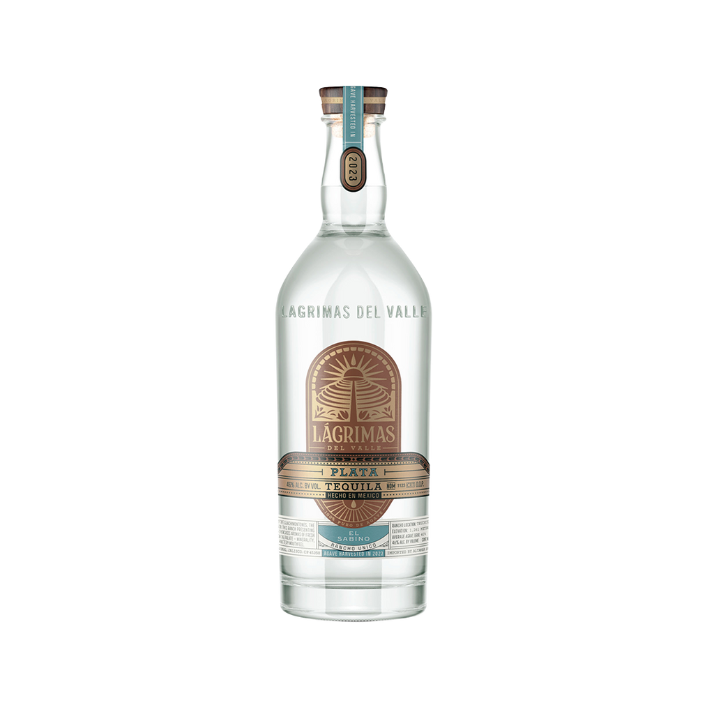 Bottle of Lágrimas del Valley 2023 El Sabino Plata Tequila.